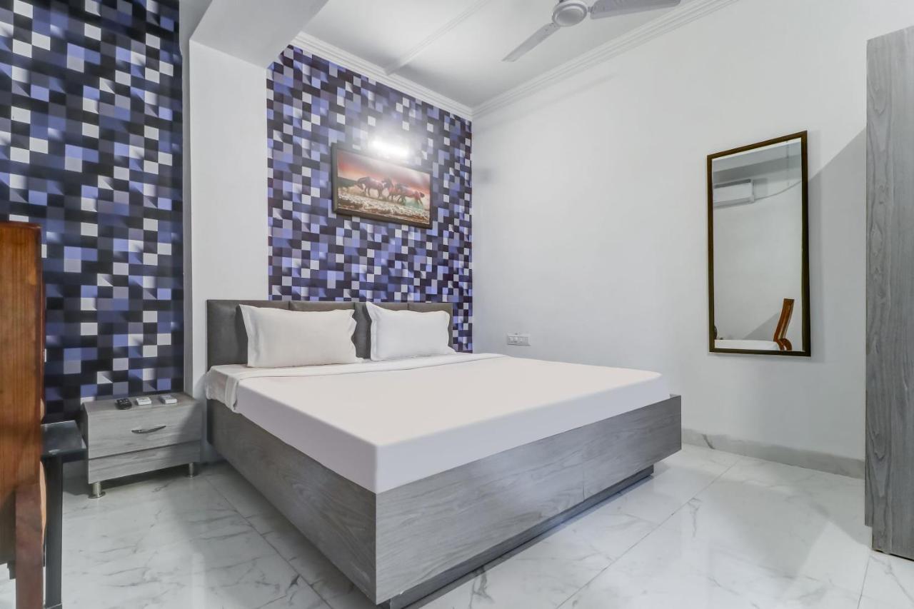Hotel Townhouse Ludhiana Esterno foto