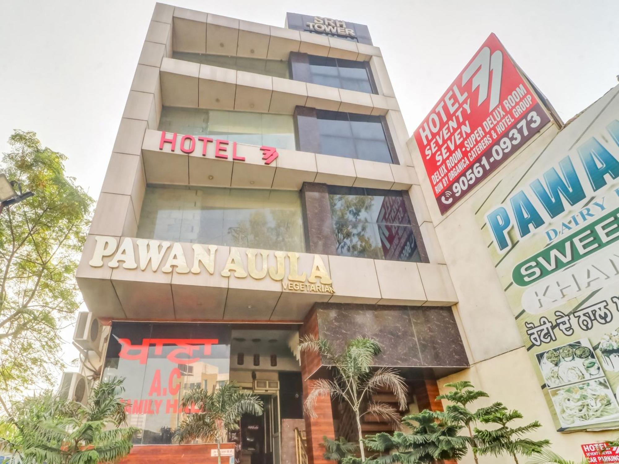 Hotel Townhouse Ludhiana Esterno foto