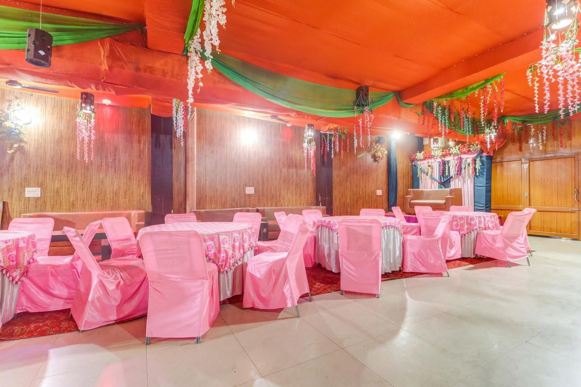 Hotel Townhouse Ludhiana Esterno foto