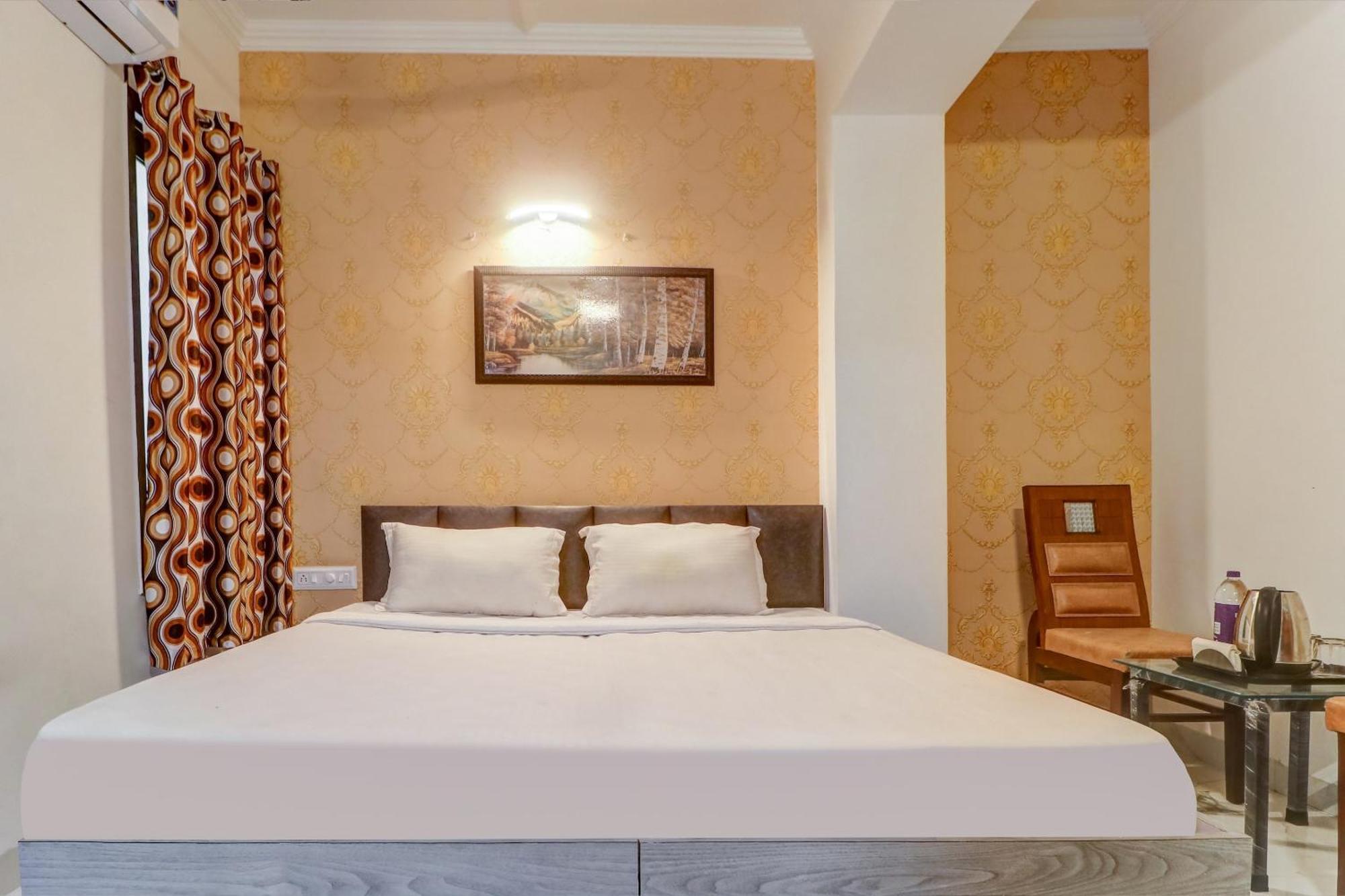 Hotel Townhouse Ludhiana Esterno foto
