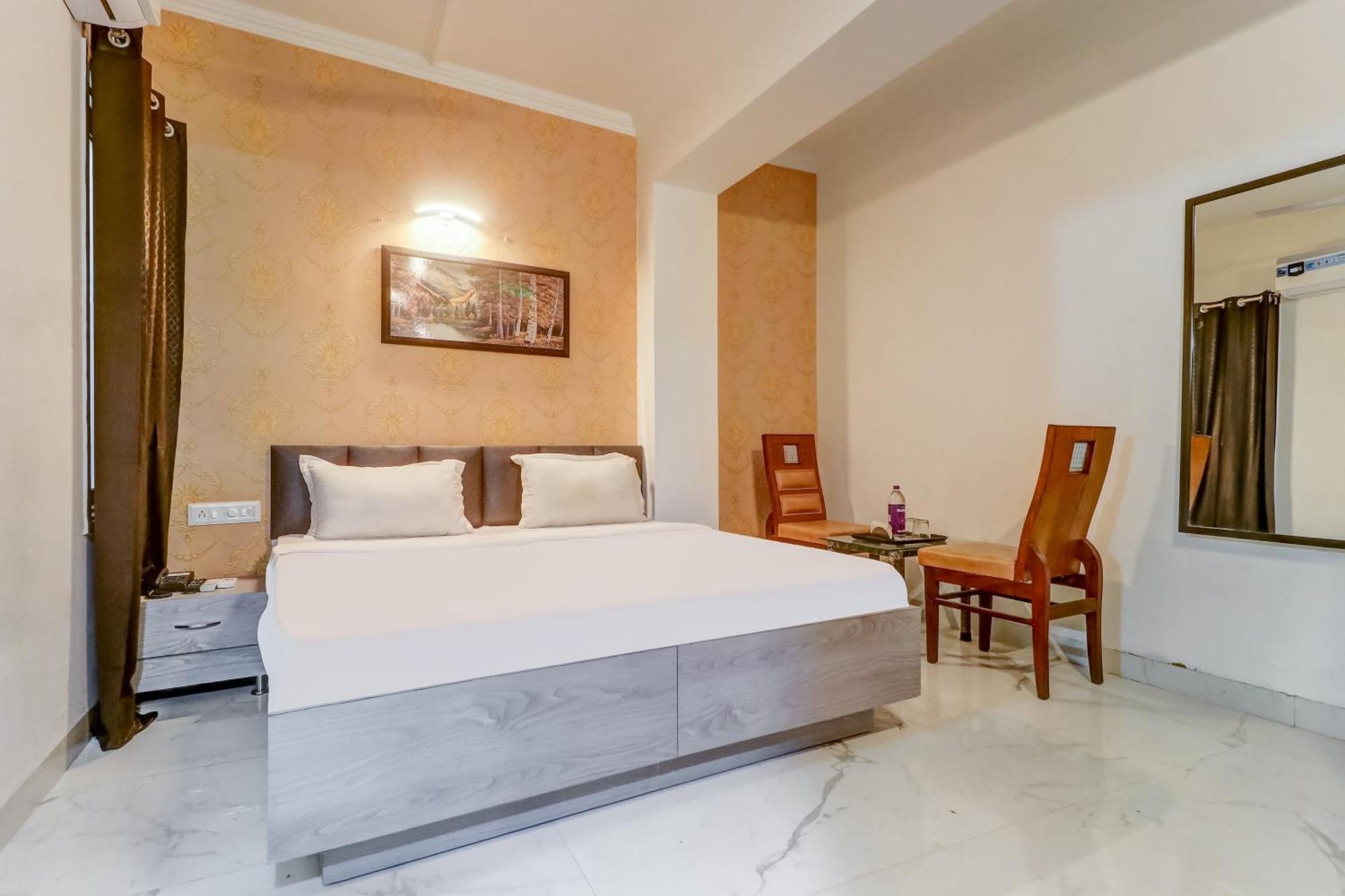 Hotel Townhouse Ludhiana Esterno foto