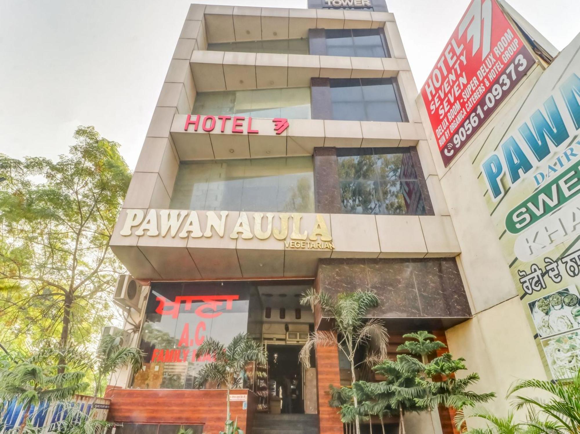 Hotel Townhouse Ludhiana Esterno foto